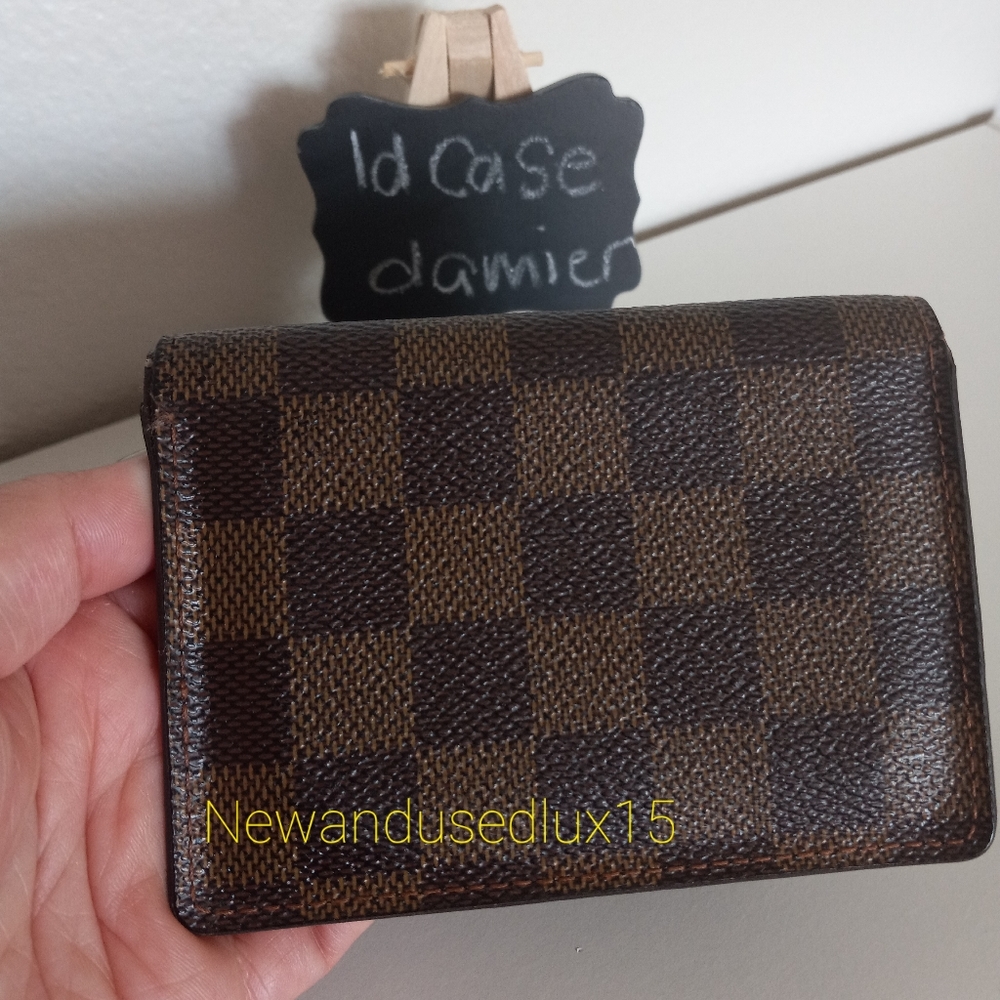 ID case - Picture 2 of 9